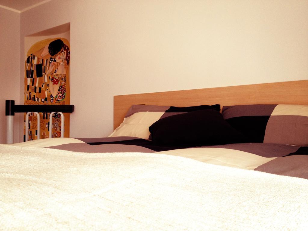 B&B Il Cortile Calolziocorte Ruang foto