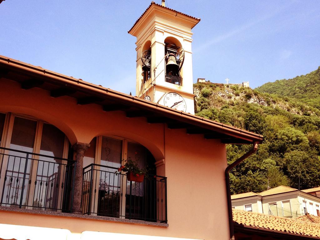 B&B Il Cortile Calolziocorte Bagian luar foto